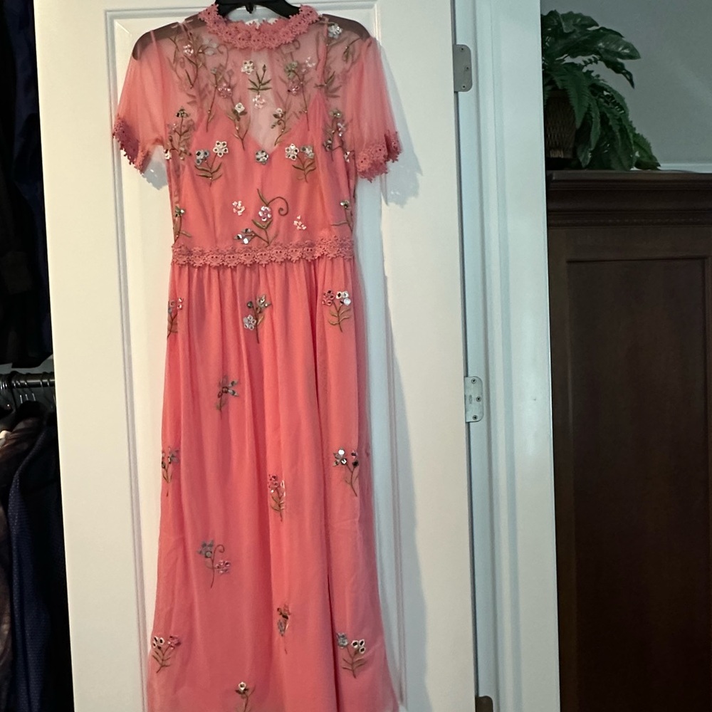 Miss Selfridge Pink Floral Embroidered Dress Sz12